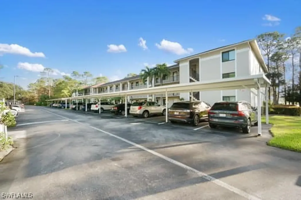 5741 Deauville Circle Naples FL 34112