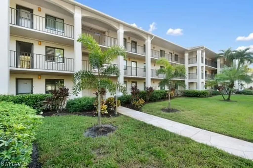5741 Deauville Circle Naples FL 34112