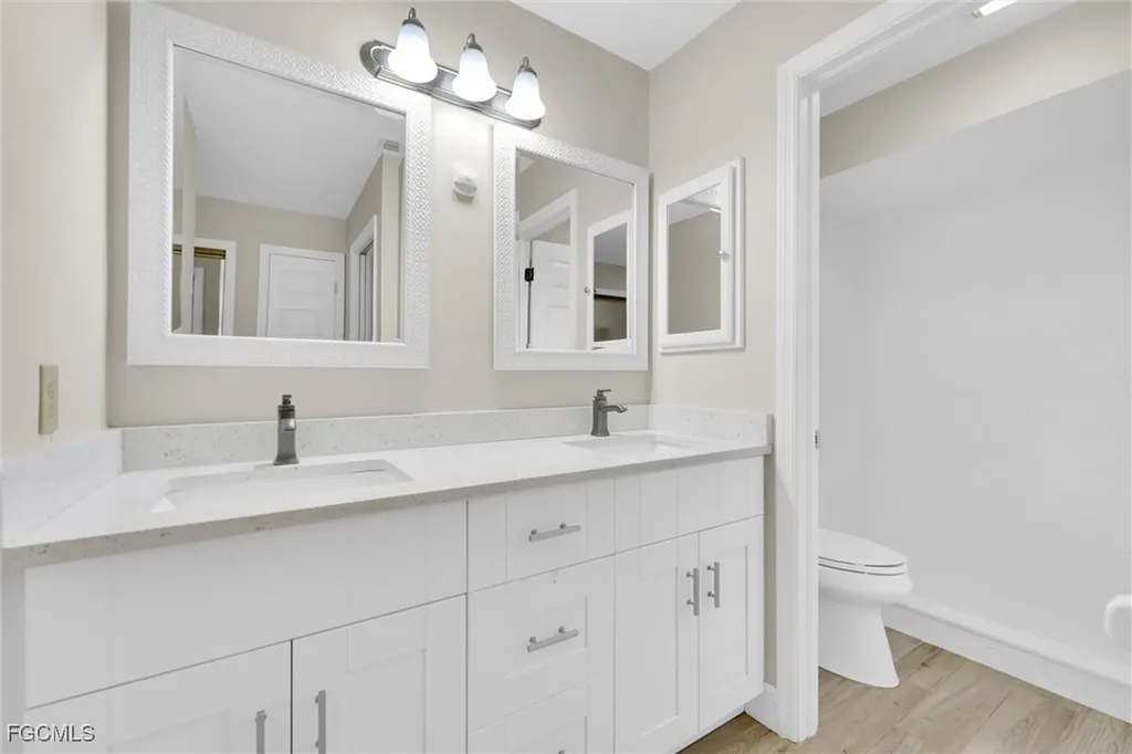 5877 Wyldewood Lakes Court Fort Myers FL 33919