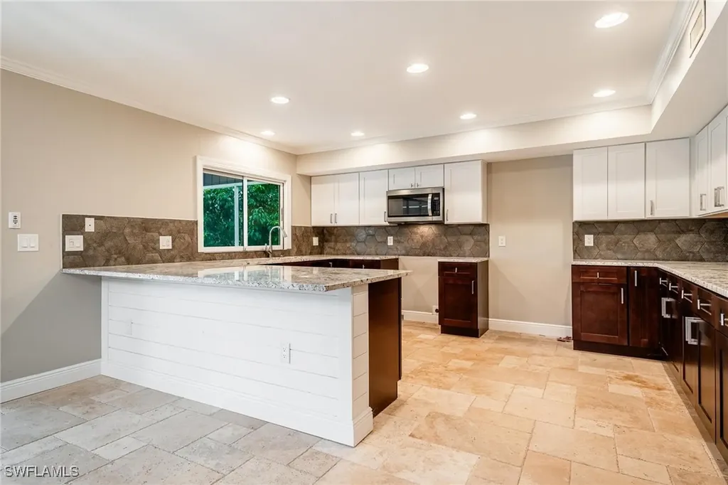 16717 Bobcat Drive Fort Myers FL 33908