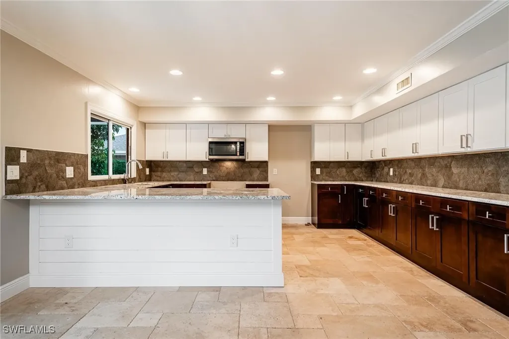 16717 Bobcat Drive Fort Myers FL 33908