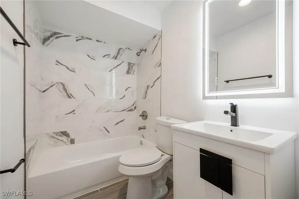 16296 Kelly Woods Drive Fort Myers FL 33908