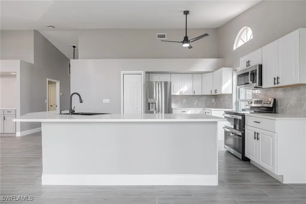 16296 Kelly Woods Drive Fort Myers FL 33908