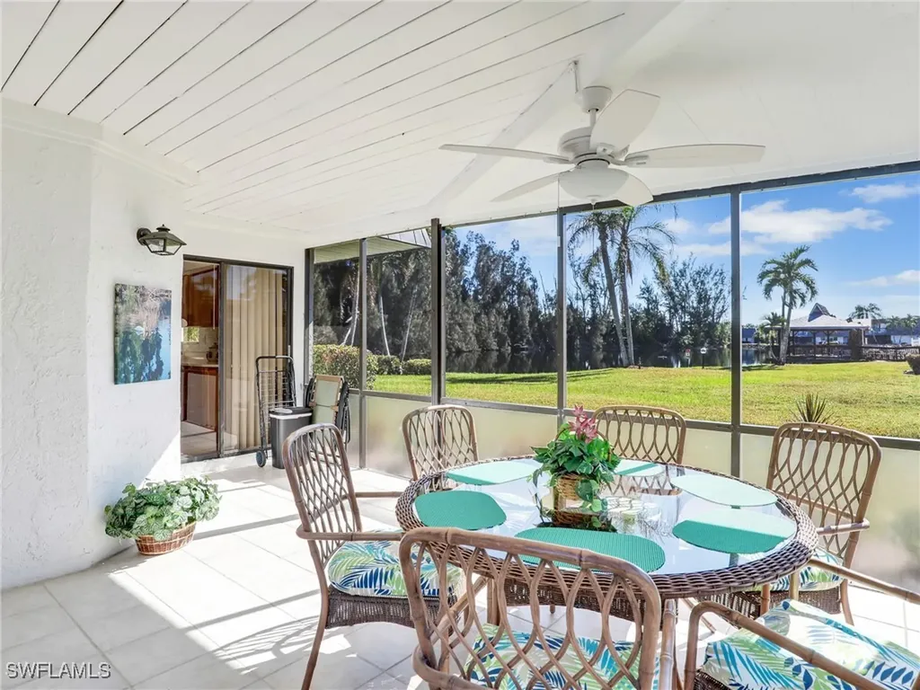 Fort Myers FL, 16041 Amberwood Lake Court, Unit 4