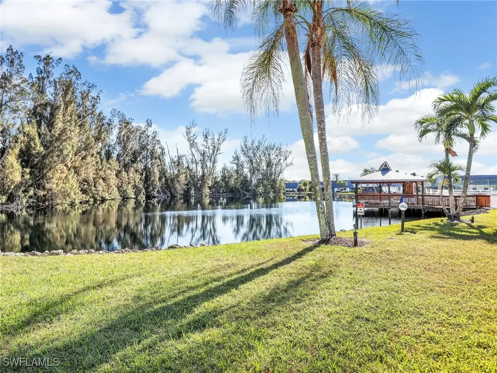 16041 Amberwood Lake Court Fort Myers FL 33908