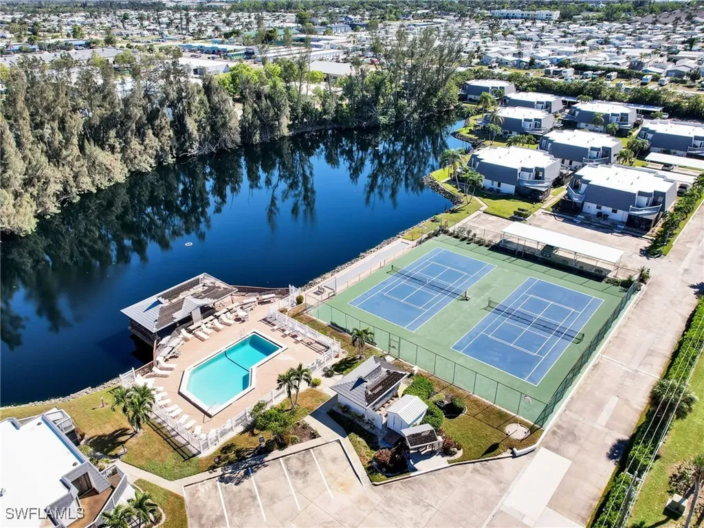 16041 Amberwood Lake Court Fort Myers FL 33908