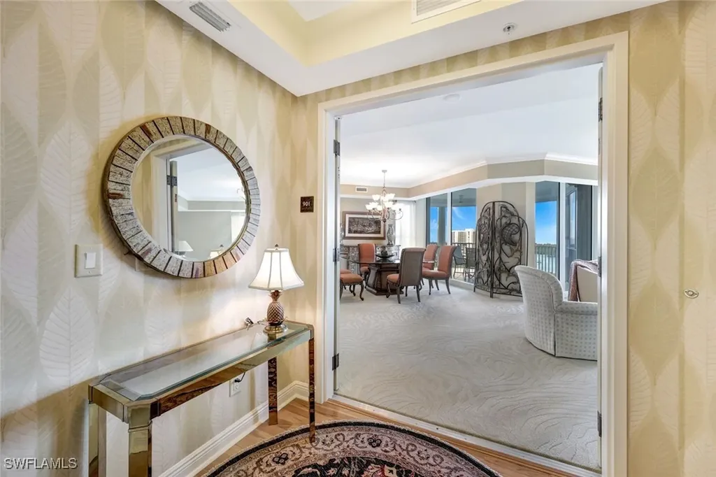 285 Grande Way Naples FL 34110