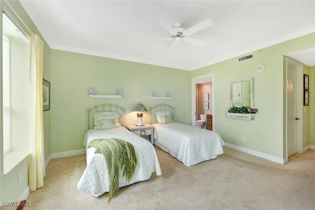 285 Grande Way Naples FL 34110