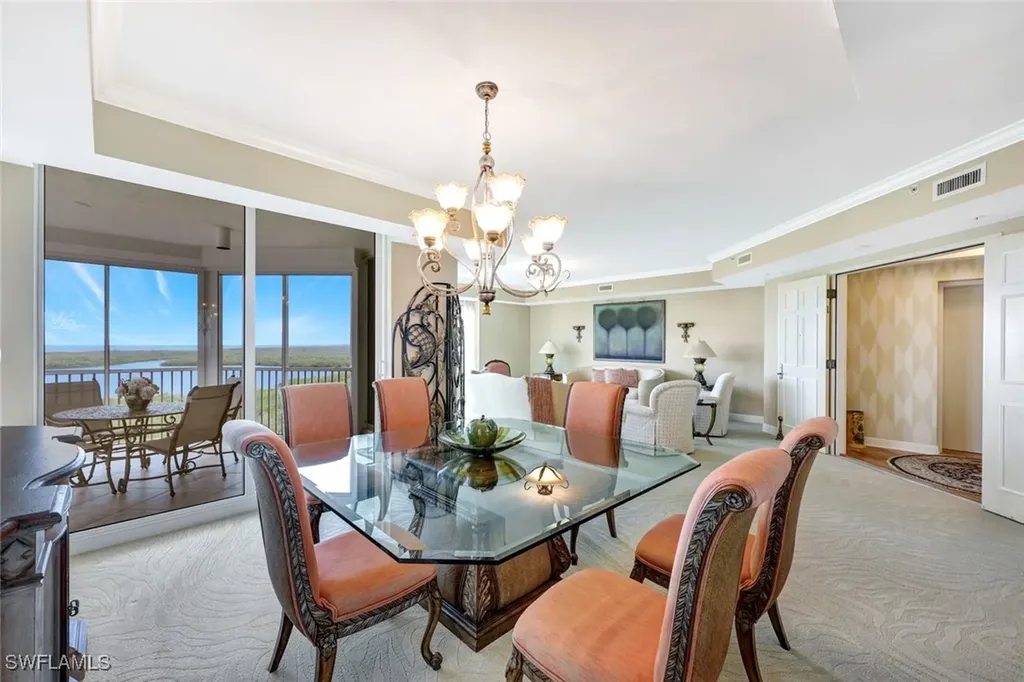285 Grande Way Naples FL 34110