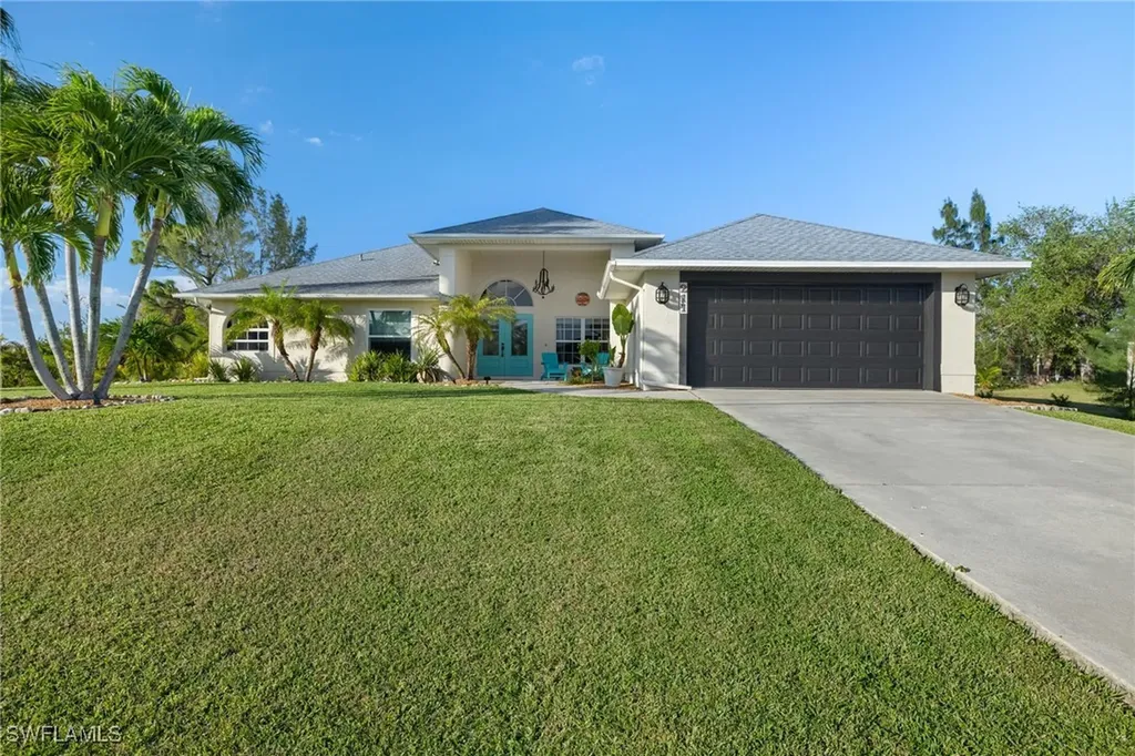 211 SW 21st Lane Cape Coral FL 33991
