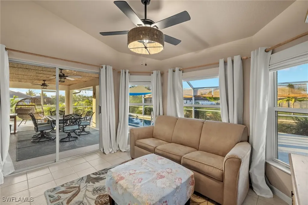 211 SW 21st Lane Cape Coral FL 33991