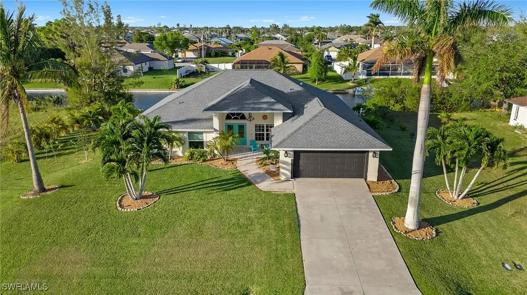 211 SW 21st Lane Cape Coral FL 33991