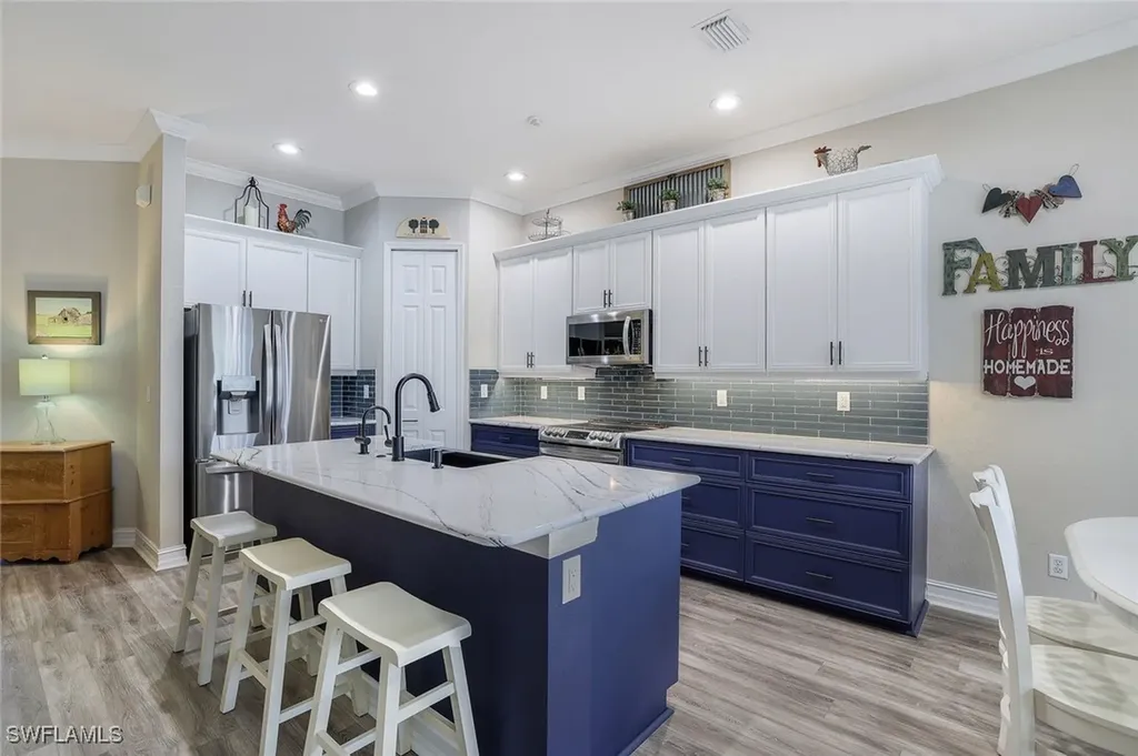 6128 Highwood Park Lane Naples FL 34110