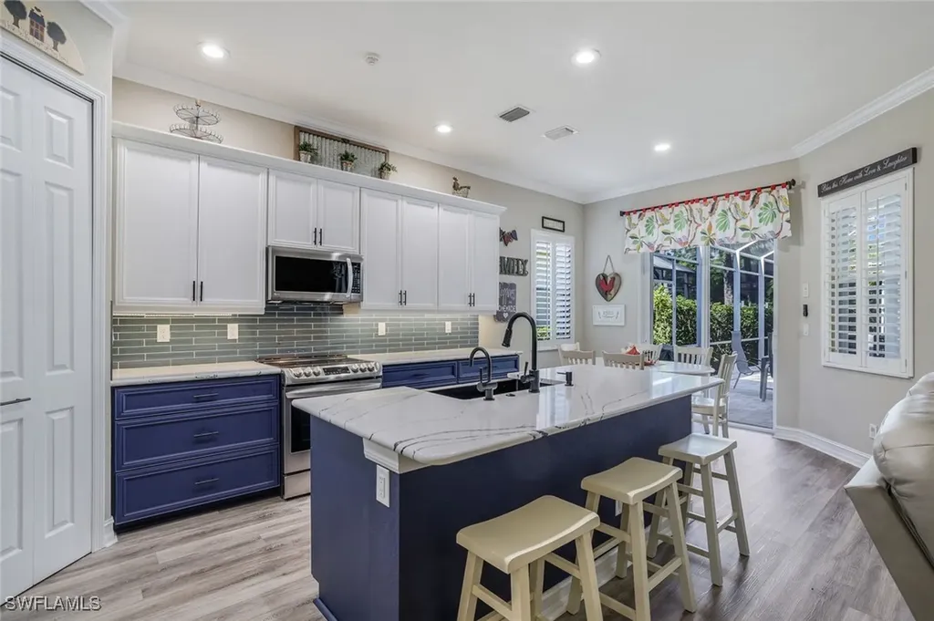 6128 Highwood Park Lane Naples FL 34110