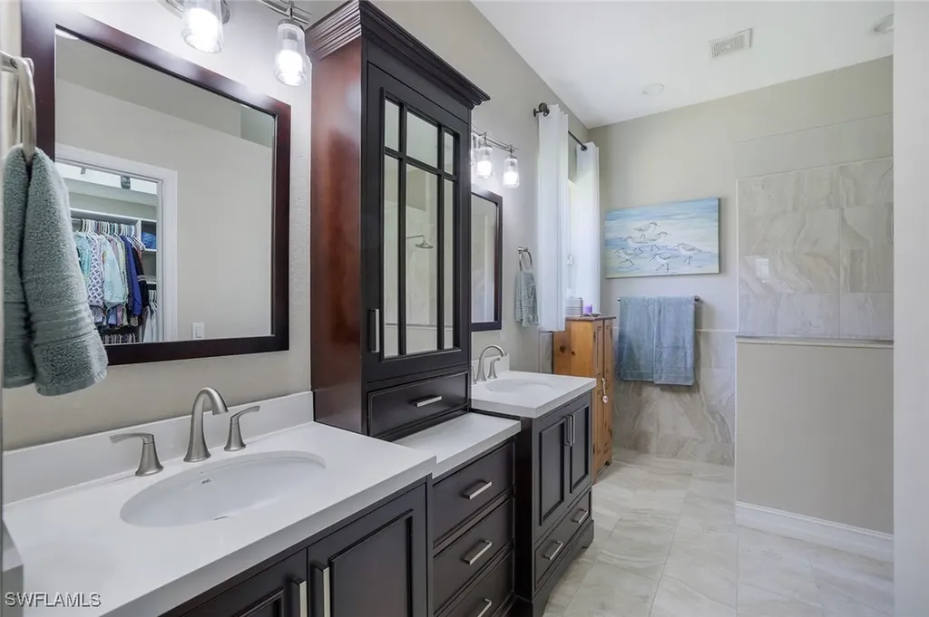 6128 Highwood Park Lane Naples FL 34110