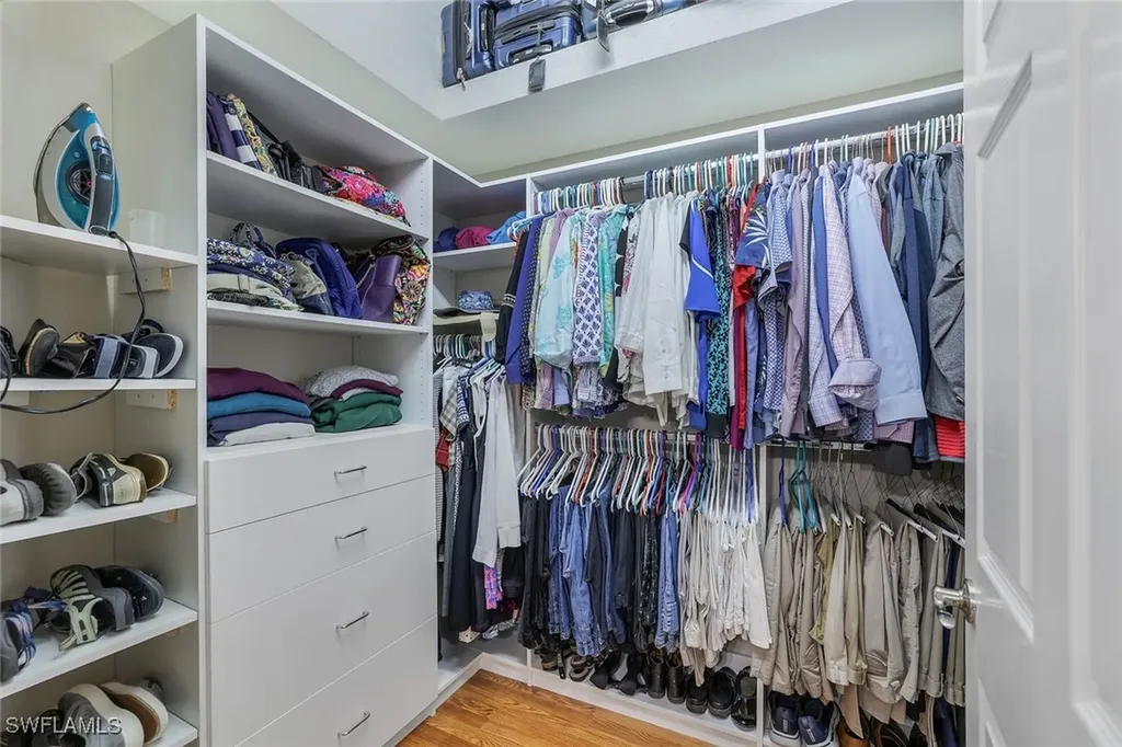 6128 Highwood Park Lane Naples FL 34110