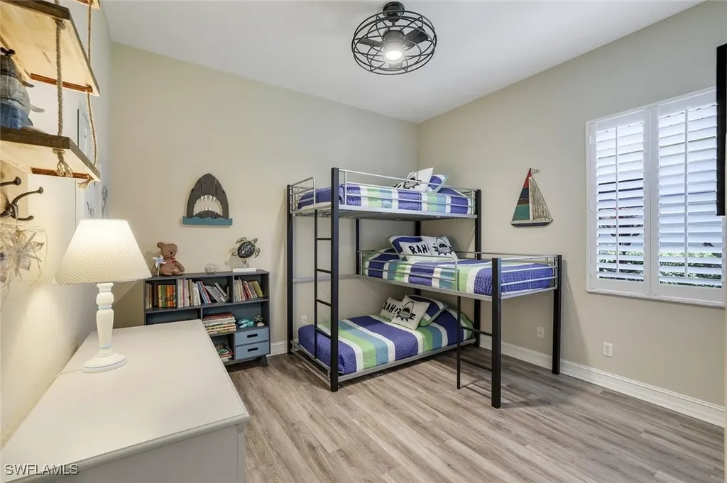 6128 Highwood Park Lane Naples FL 34110