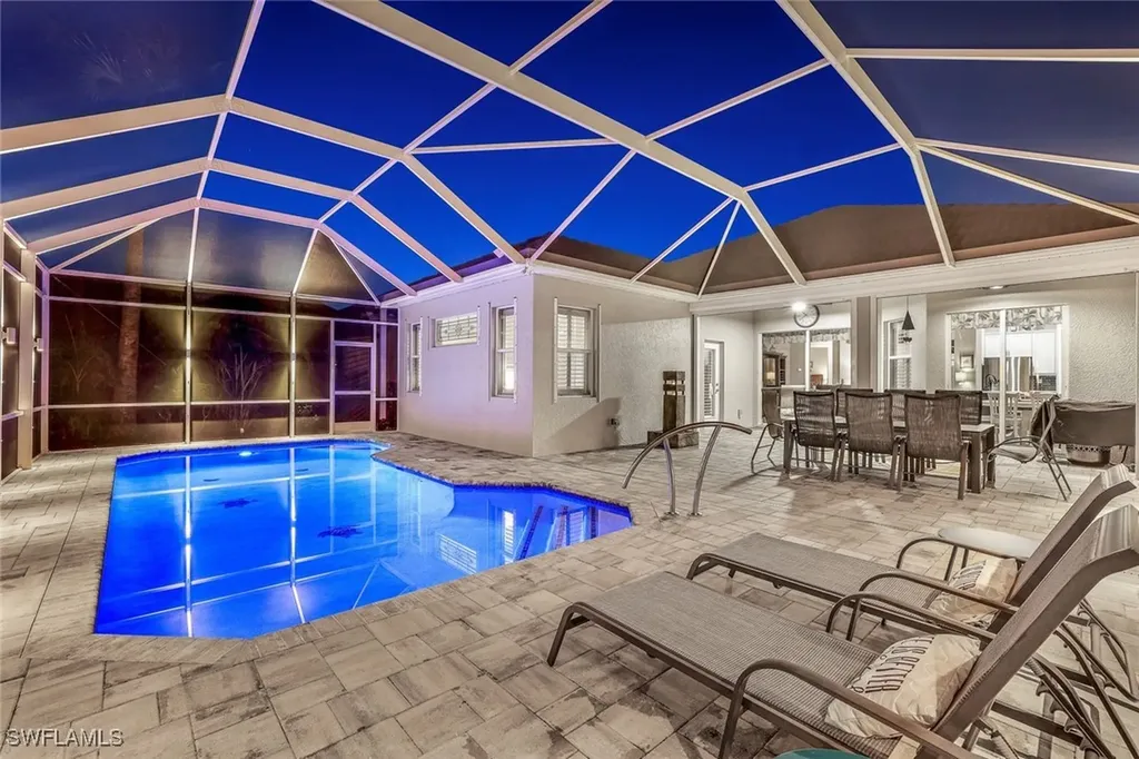 6128 Highwood Park Lane Naples FL 34110