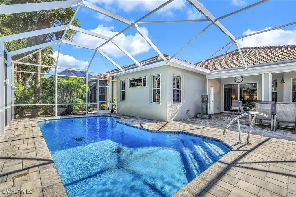 6128 Highwood Park Lane Naples FL 34110