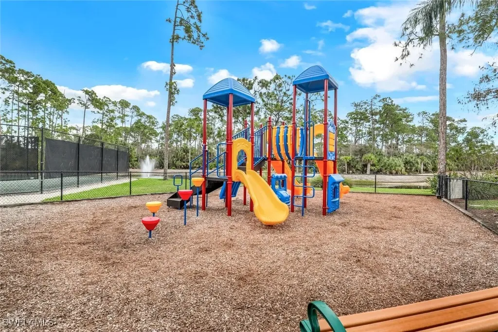 6128 Highwood Park Lane Naples FL 34110