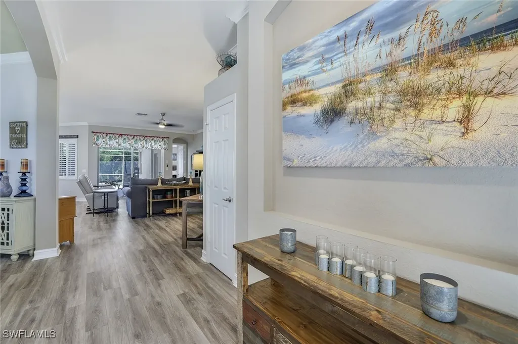 6128 Highwood Park Lane Naples FL 34110