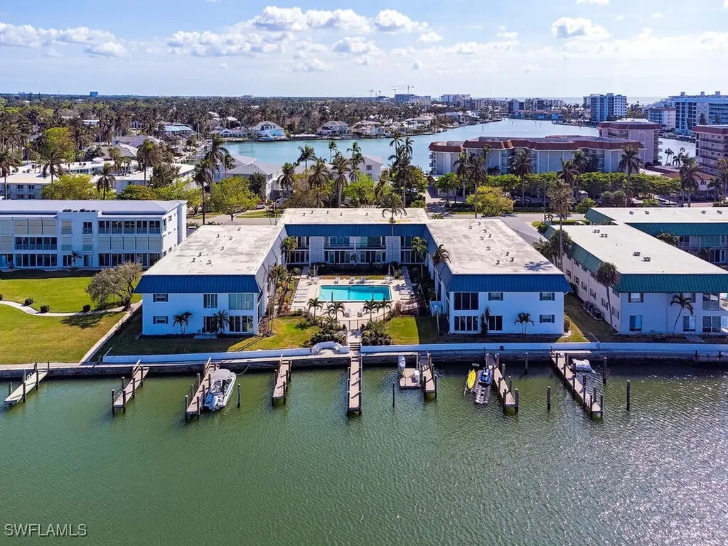 333 Harbour Drive Naples FL 34103