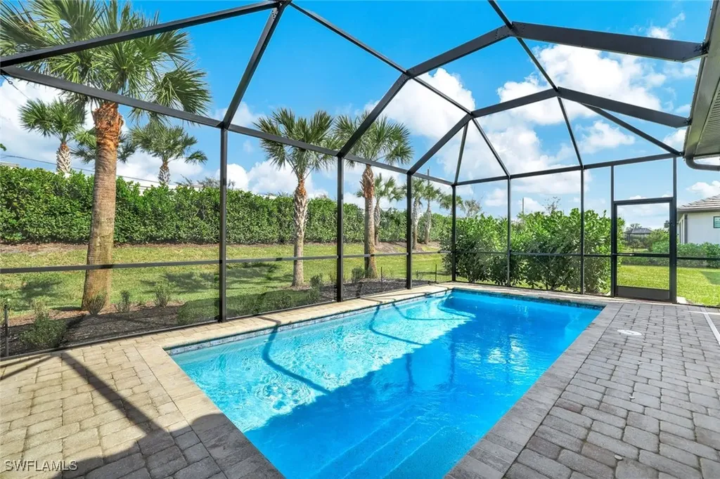 2232 Yellowfin Circle Naples FL 34114
