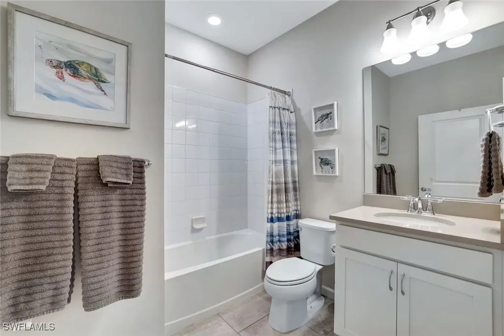 2232 Yellowfin Circle Naples FL 34114