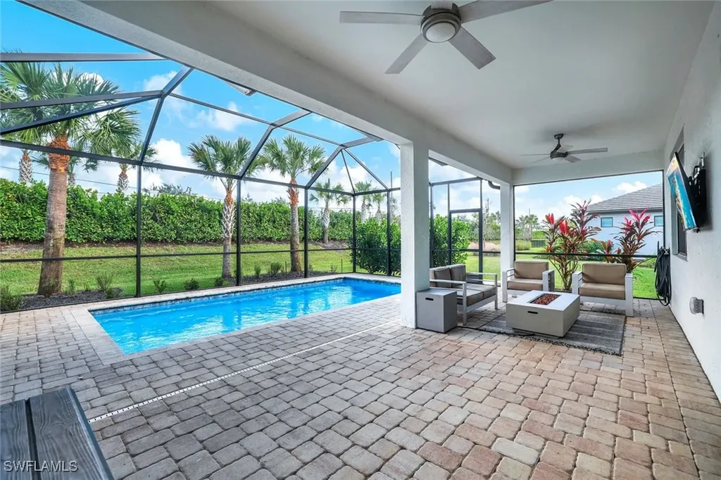 2232 Yellowfin Circle Naples FL 34114