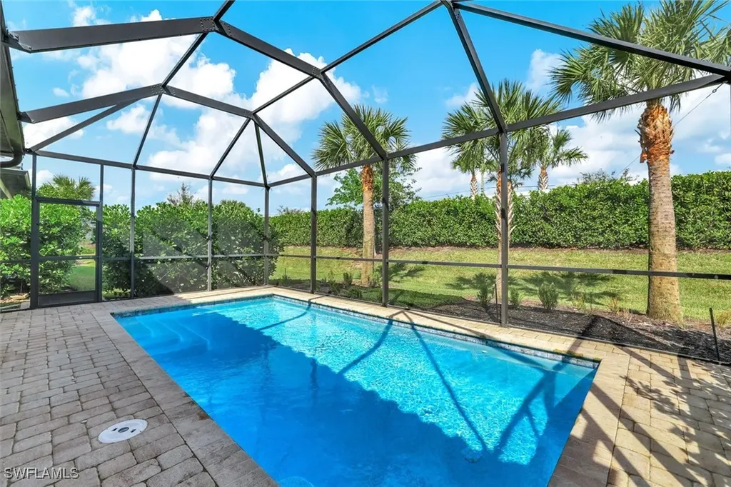 2232 Yellowfin Circle Naples FL 34114