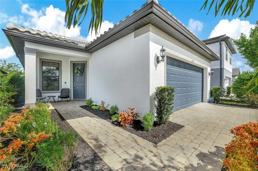 2232 Yellowfin Circle Naples FL 34114