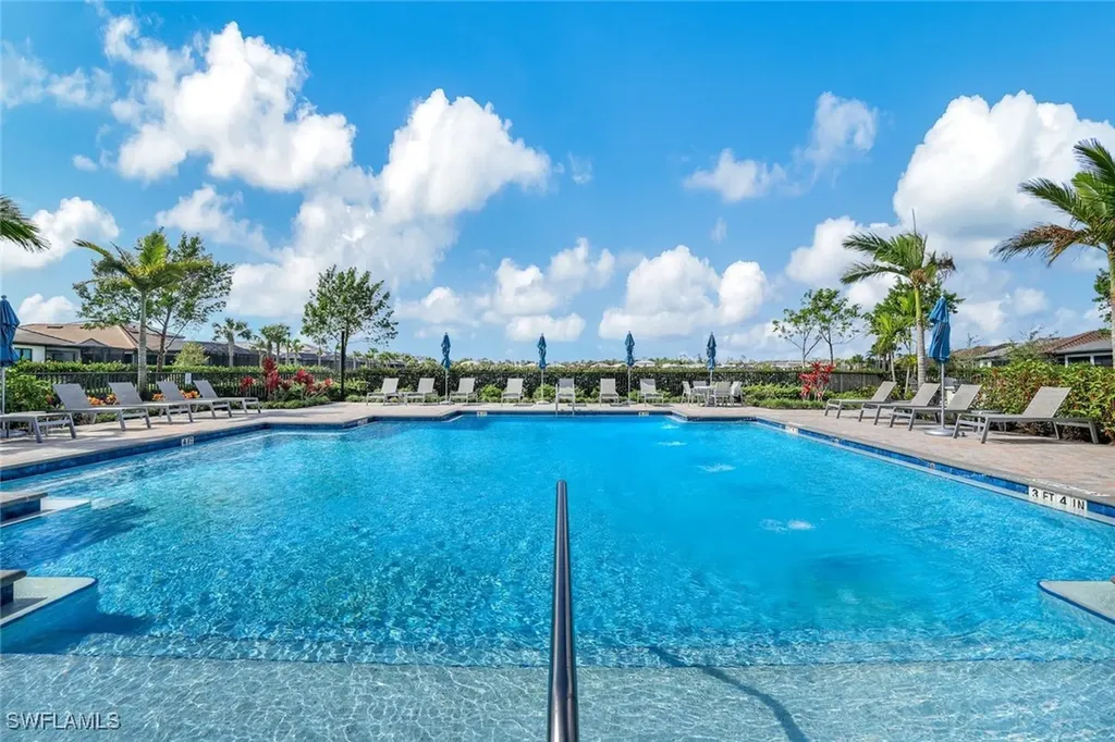 2232 Yellowfin Circle Naples FL 34114