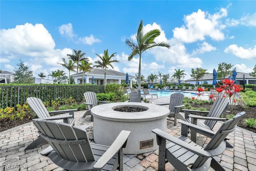 2232 Yellowfin Circle Naples FL 34114