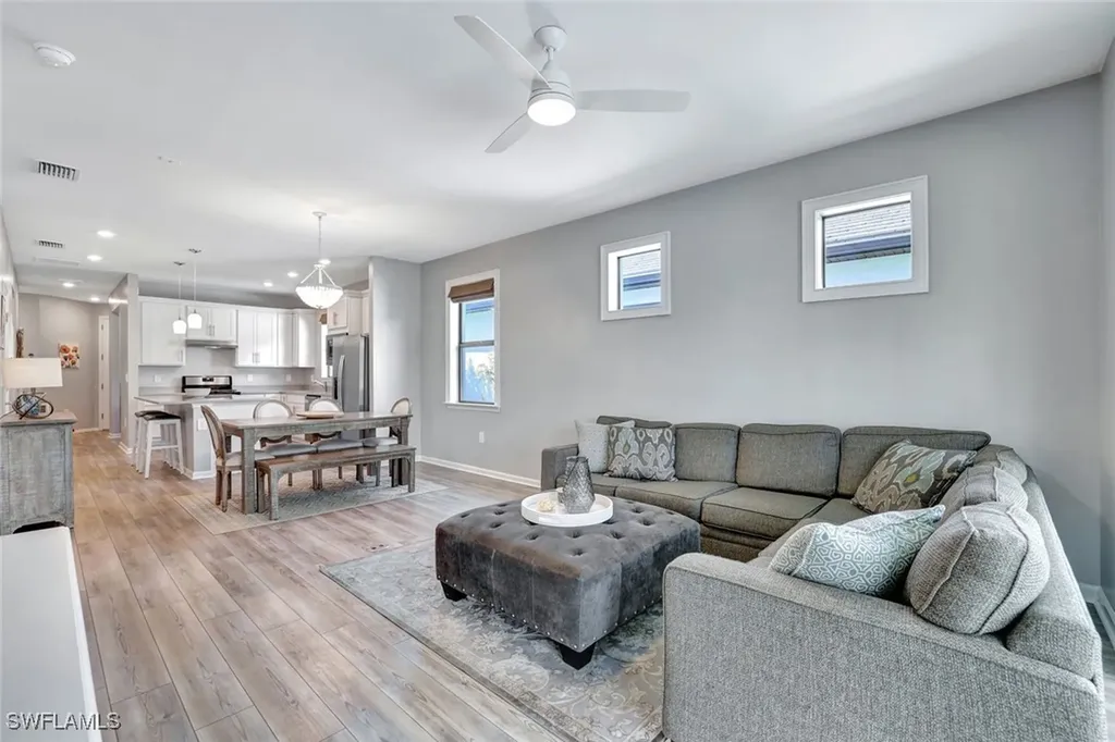 2232 Yellowfin Circle Naples FL 34114
