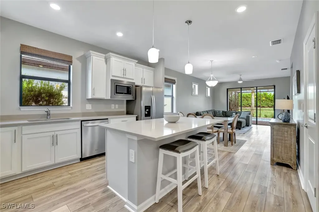 2232 Yellowfin Circle Naples FL 34114