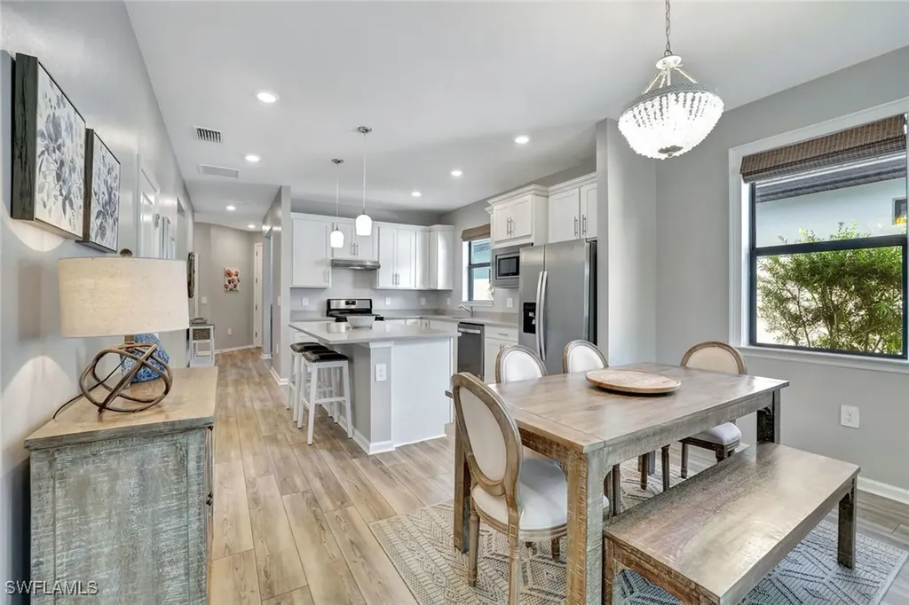 2232 Yellowfin Circle Naples FL 34114