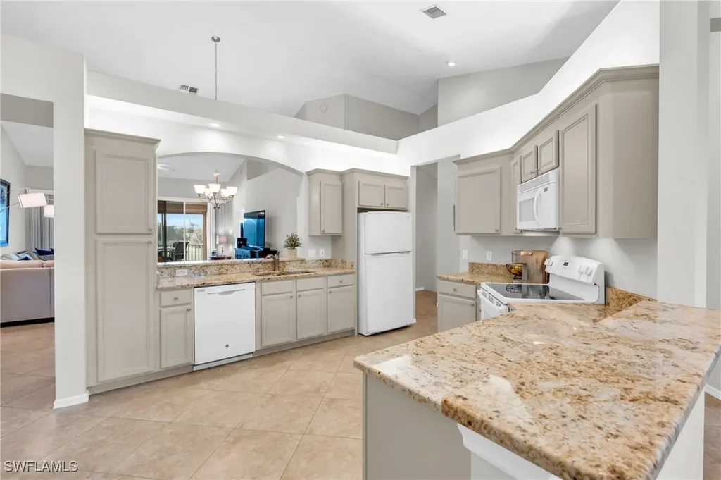 5697 Heron Lane Naples FL 34110