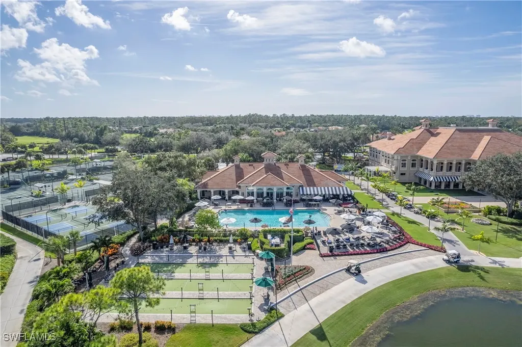 5697 Heron Lane Naples FL 34110