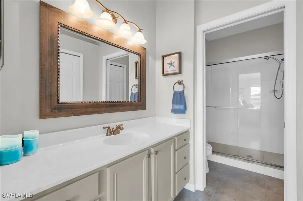 5697 Heron Lane Naples FL 34110