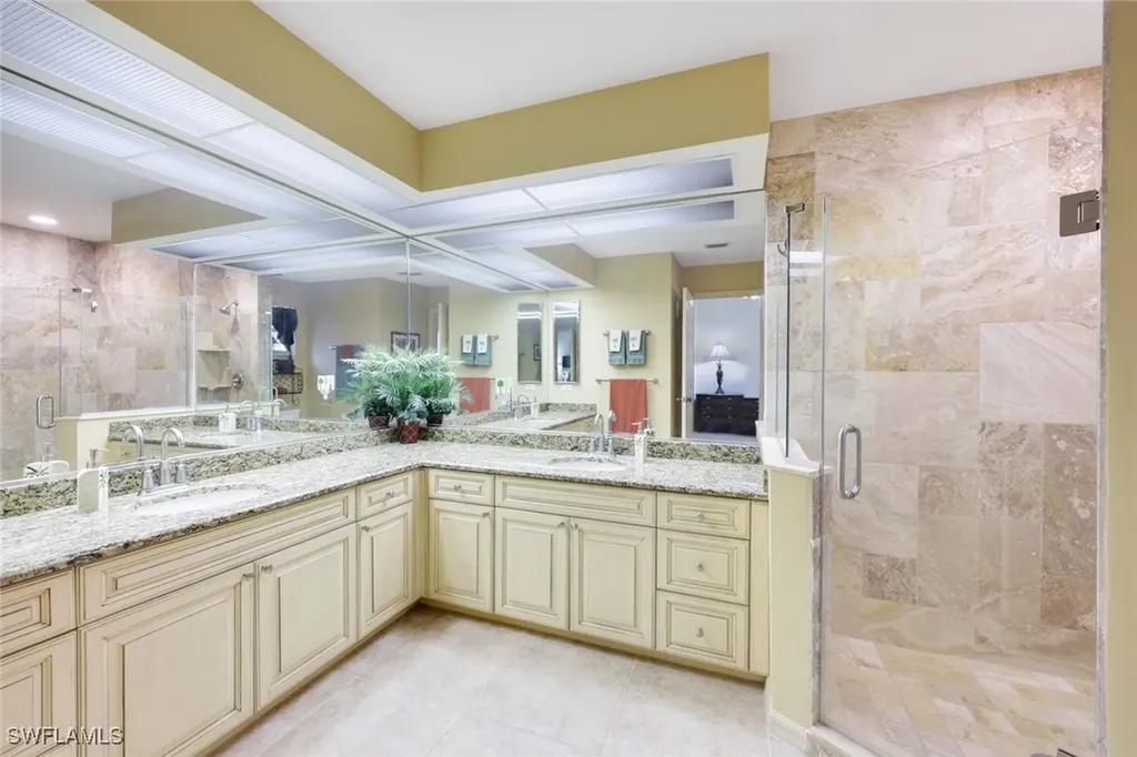 3330 Glen Cairn Court Bonita Springs FL 34134