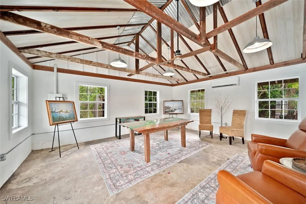 4321 Orange River Loop Road Fort Myers FL 33905