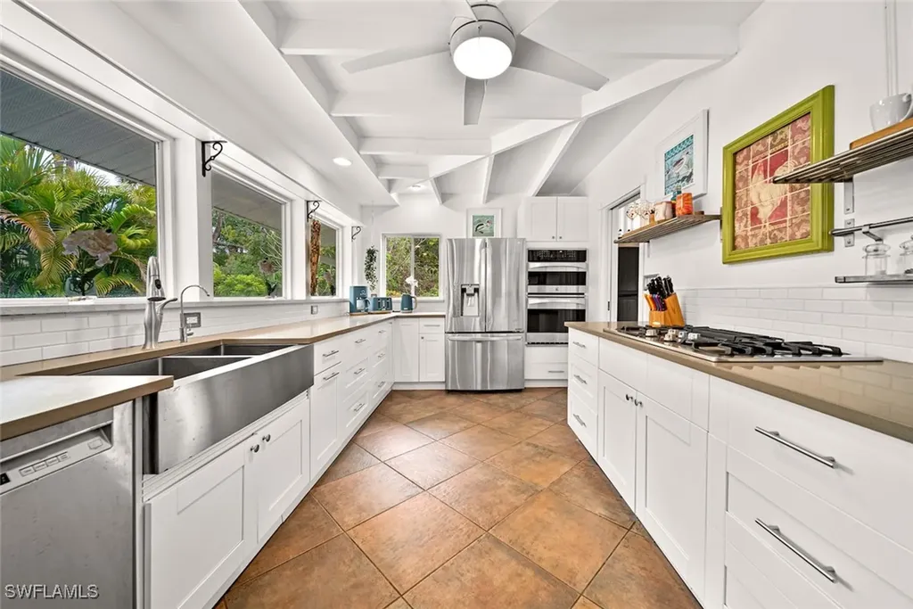 4321 Orange River Loop Road Fort Myers FL 33905