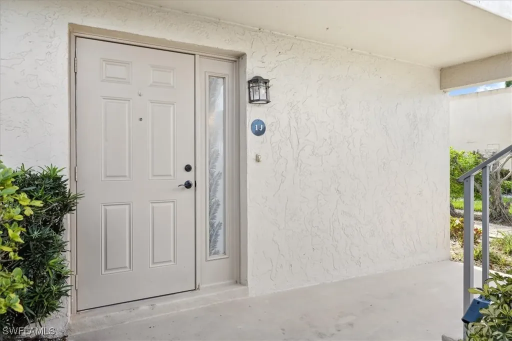 4231 SE 19th Place Cape Coral FL 33904