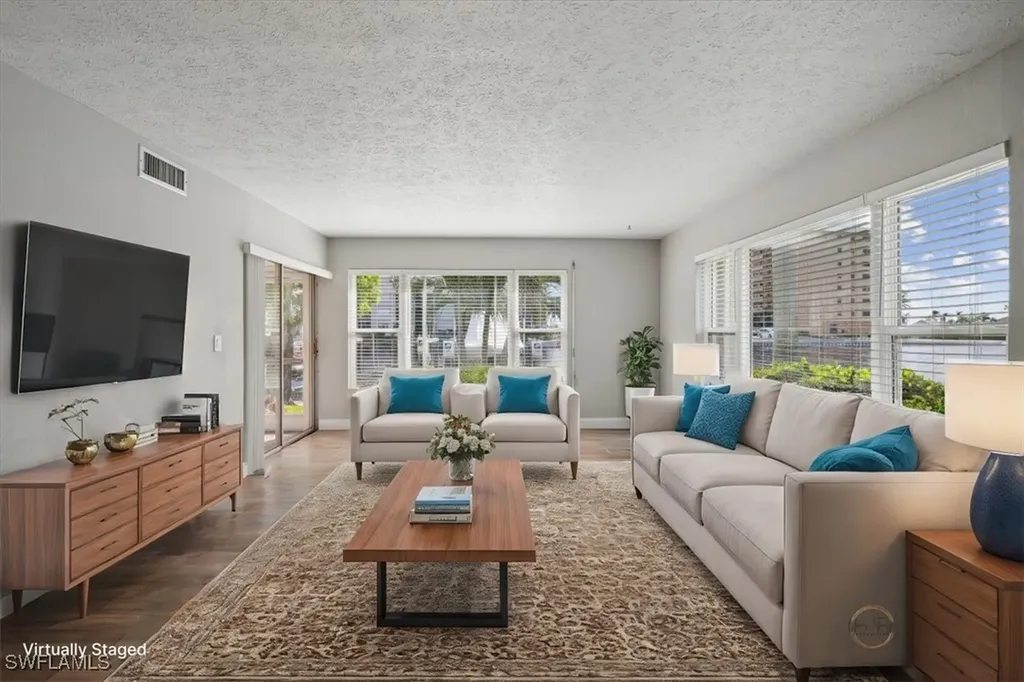 4231 SE 19th Place Cape Coral FL 33904