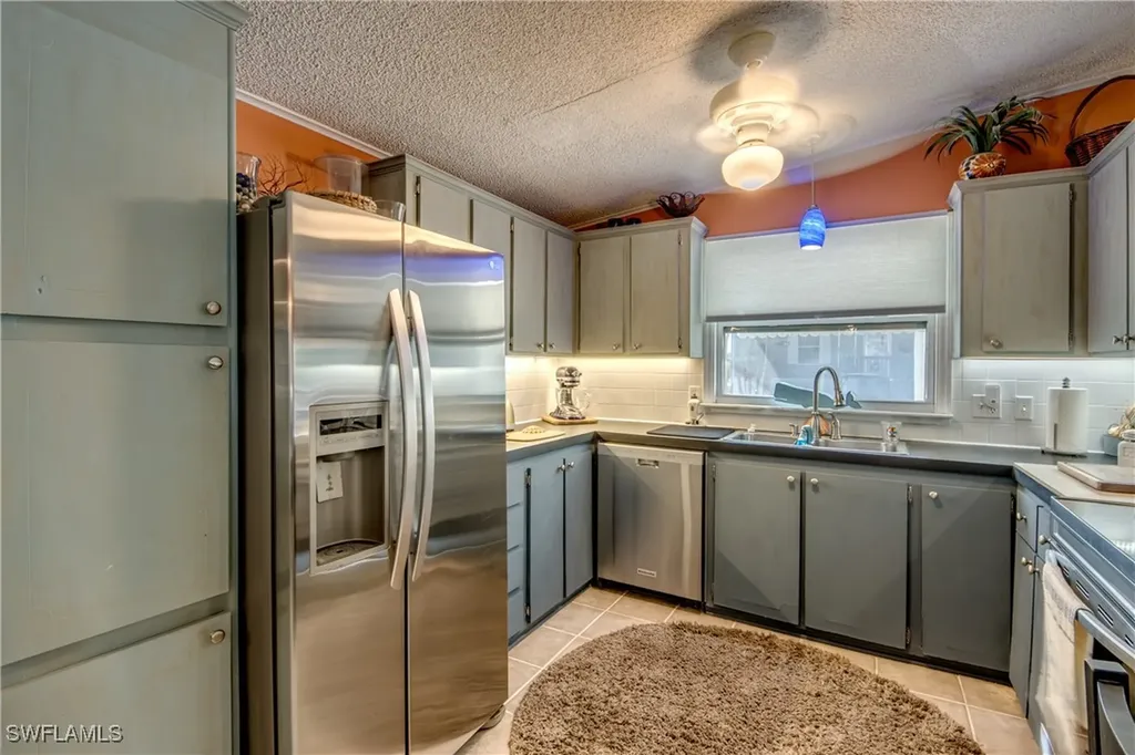 5029 Gulfgate Lane St. James City FL 33956