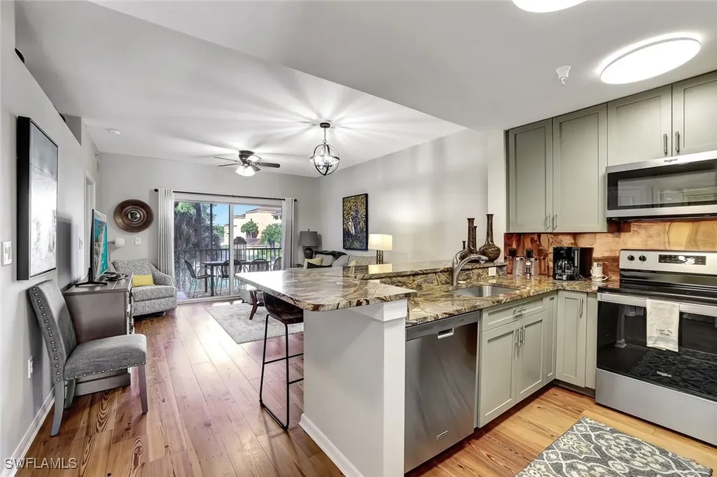 4500 Botanical Place Circle Naples FL 34112