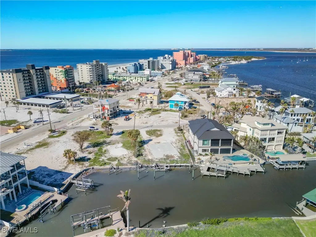 581 Carlos Circle Fort Myers Beach FL 33931