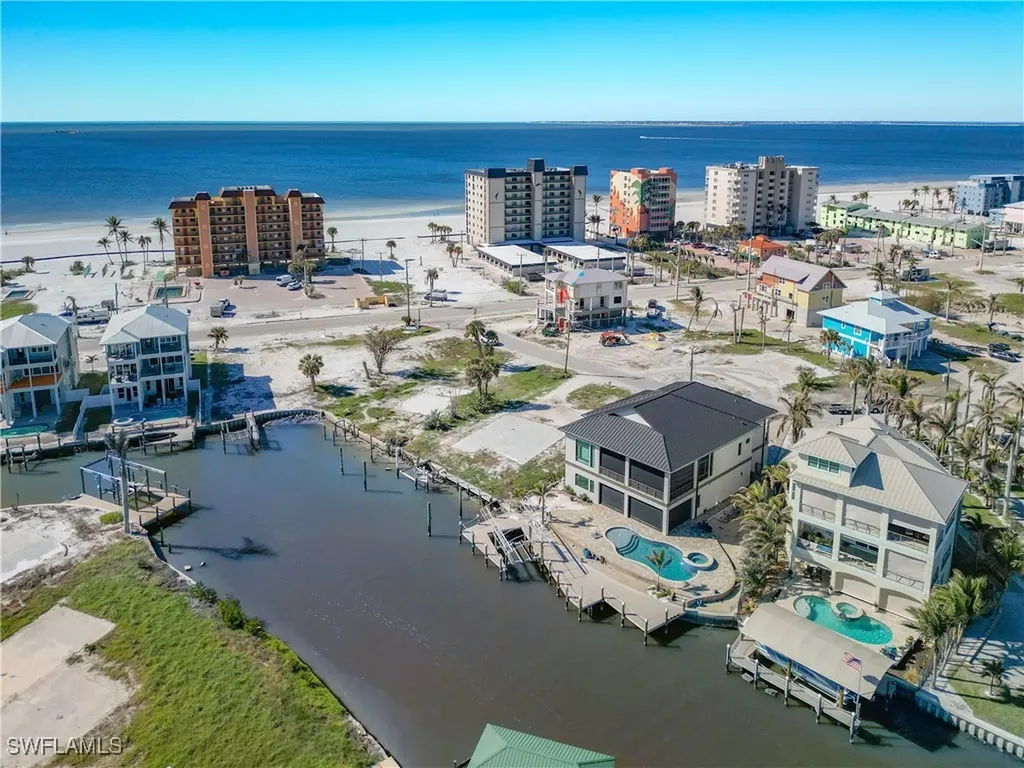 581 Carlos Circle Fort Myers Beach FL 33931