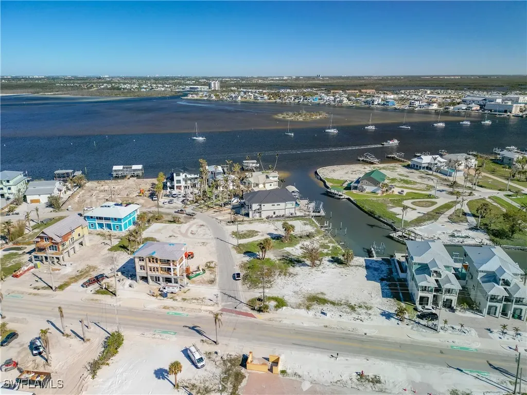 581 Carlos Circle Fort Myers Beach FL 33931