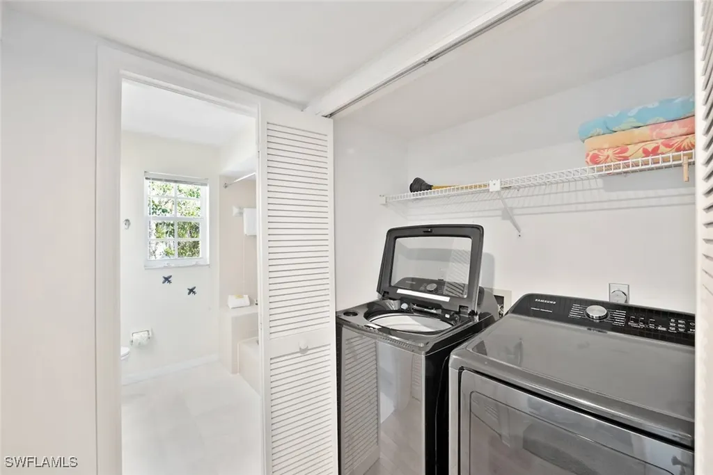 862 Beach Road Sanibel FL 33957
